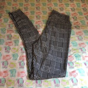 high waisted checkered leggings